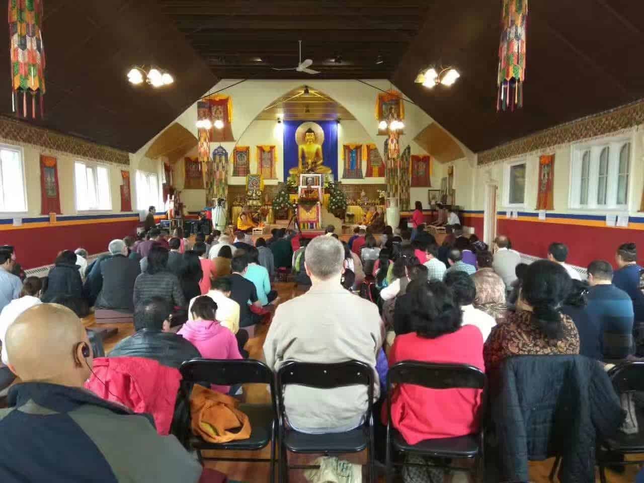 Gosok Rinpoche Toronto 2017-04 005 cfd18f72e65d55adc49515fbc819070