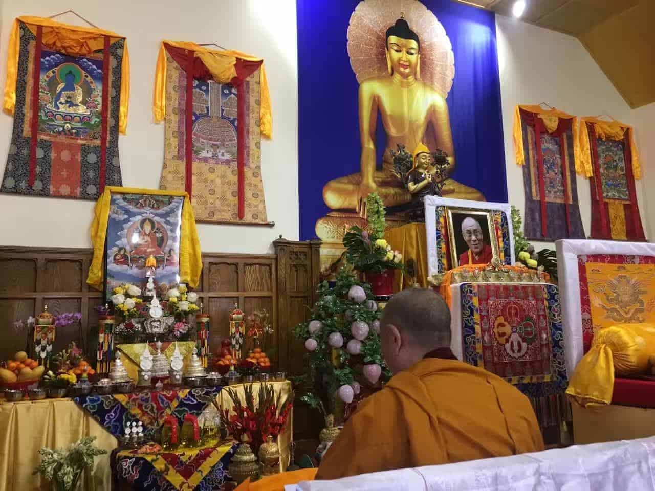 Gosok Rinpoche Toronto 2017-04 005 d79a63ff23d99e7c22c204bc1dbfa5d