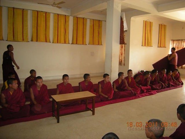 Gosok Ladang 2011-03-18 Arrival of 25 Small monks 5537309944_47b88d1b09_z