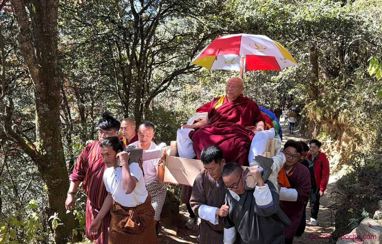 20251107d Gosok Rinpoche in Bhutan 577198455_2885254171666529_5797976255691271054_n