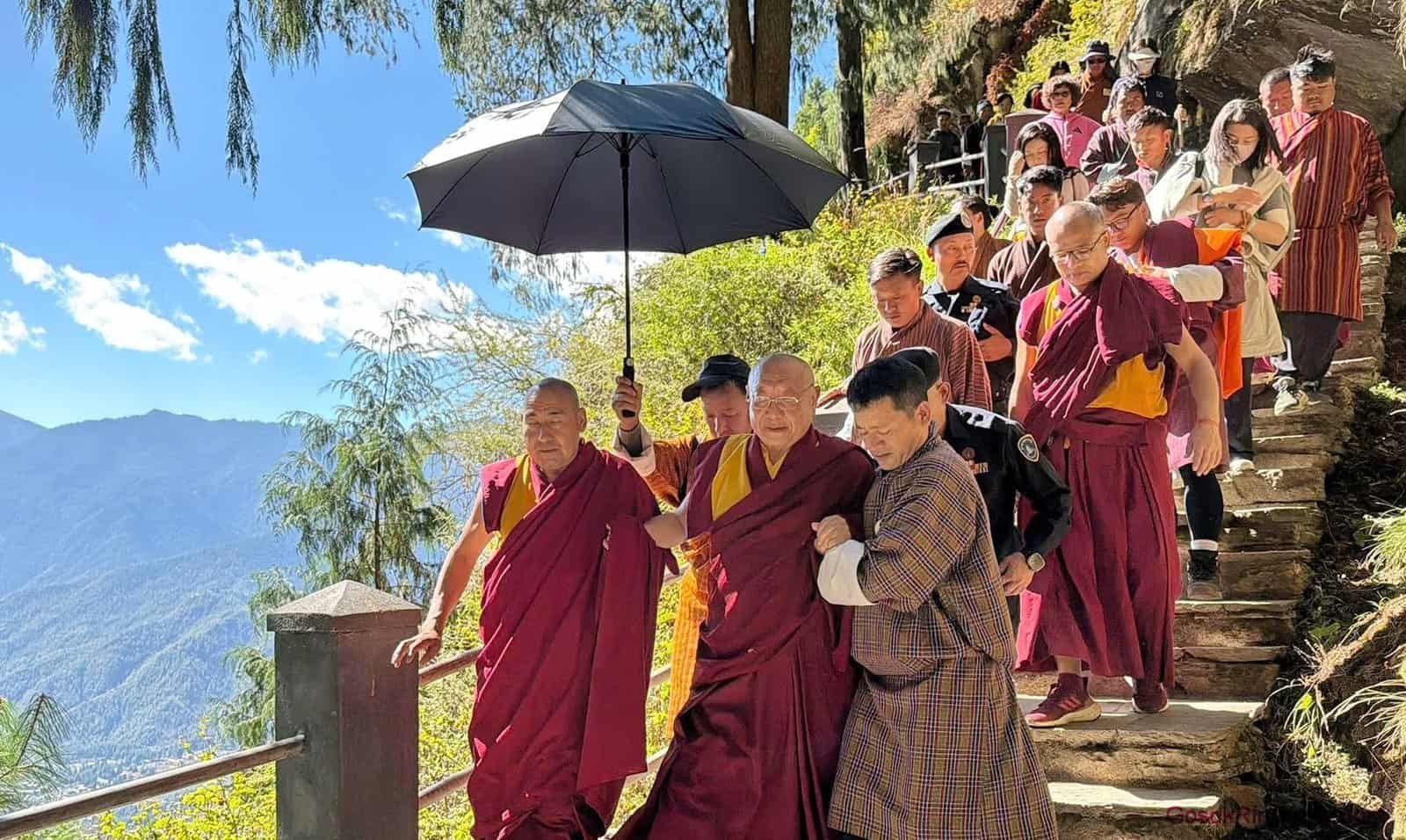 20251107w Gosok Rinpoche in Bhutan 578365127_2885253101666636_4143356696859351086_n