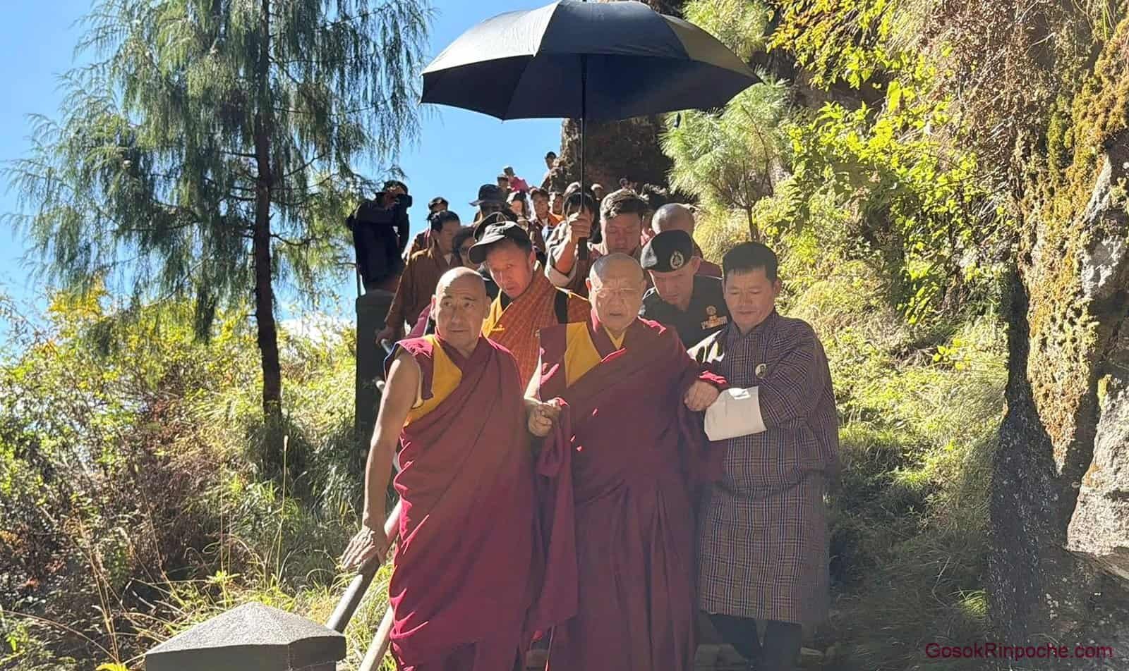 20251107w Gosok Rinpoche in Bhutan 578892910_2885253421666604_8329294897691902013_n