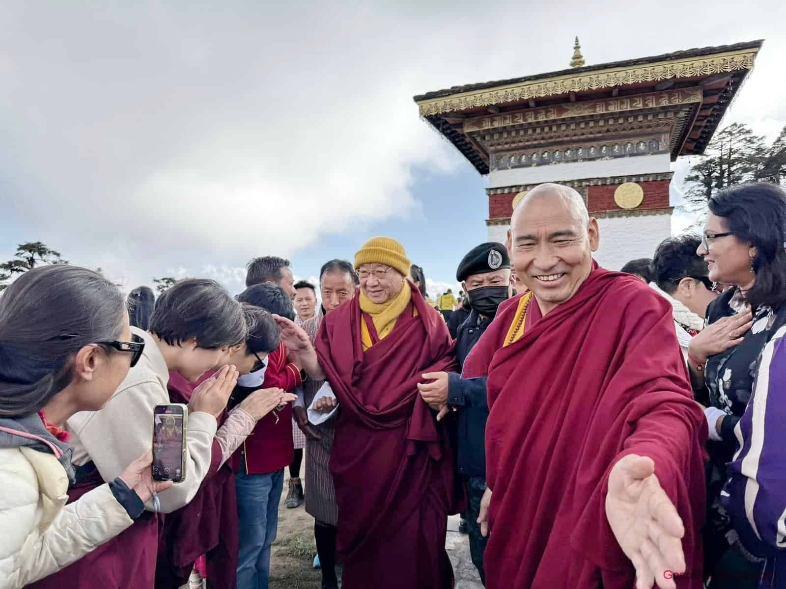 20251109k Gosok Rinpoche in Bhutan 577882673_2887305571461389_7883130806617460883_n