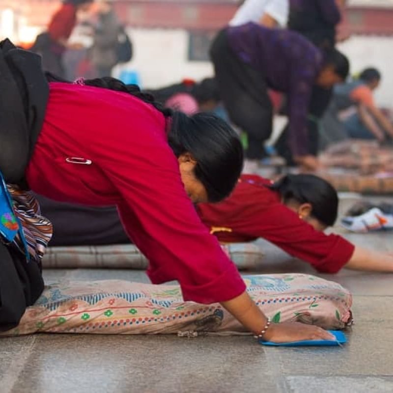 110226 prostration_lhasa